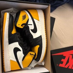 Jordan 1 High taxis black and yellow